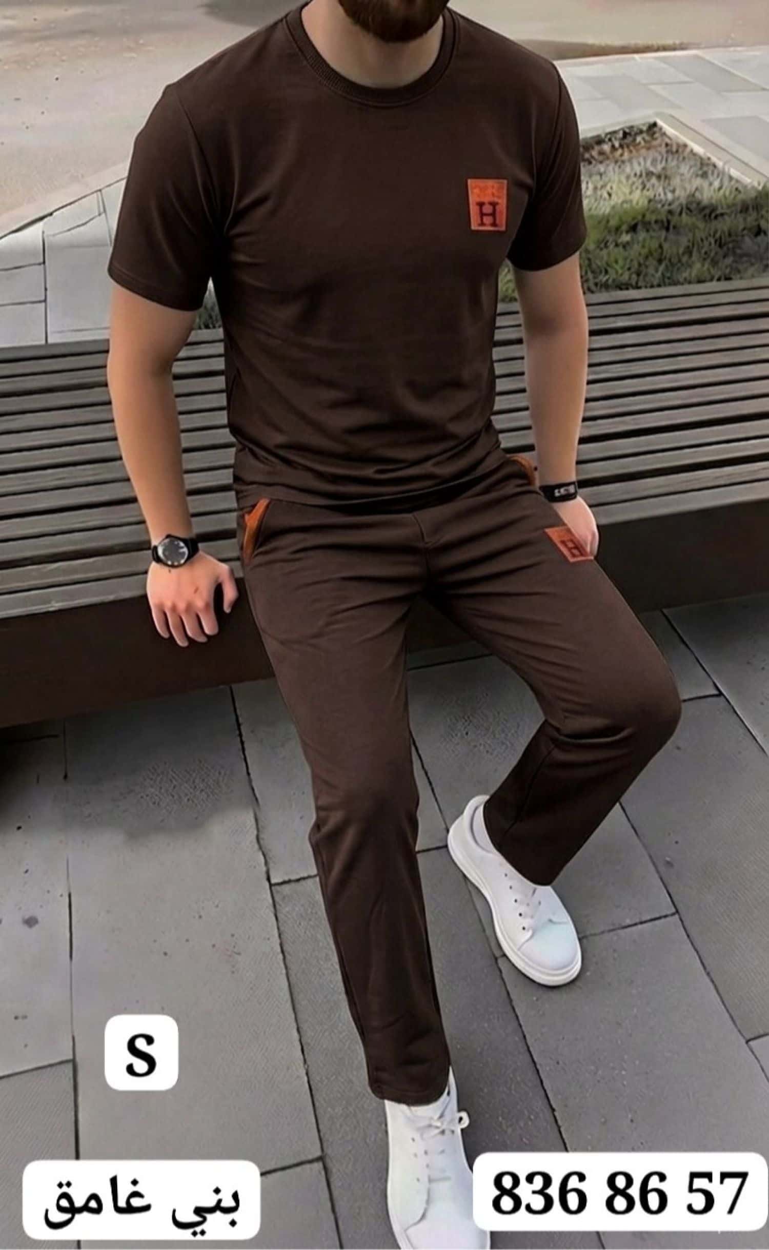 بني غامق