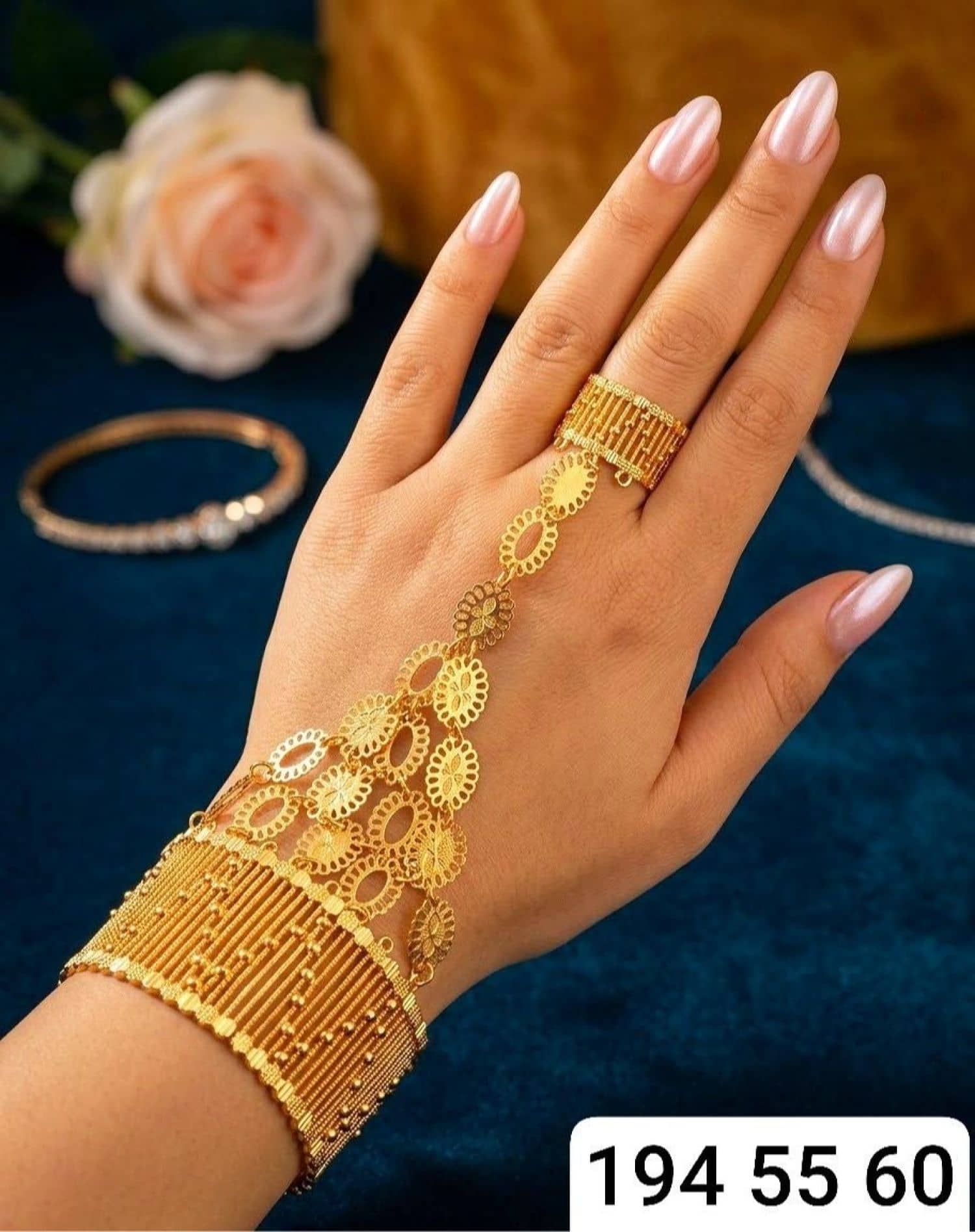 Wide bracelet palm 41