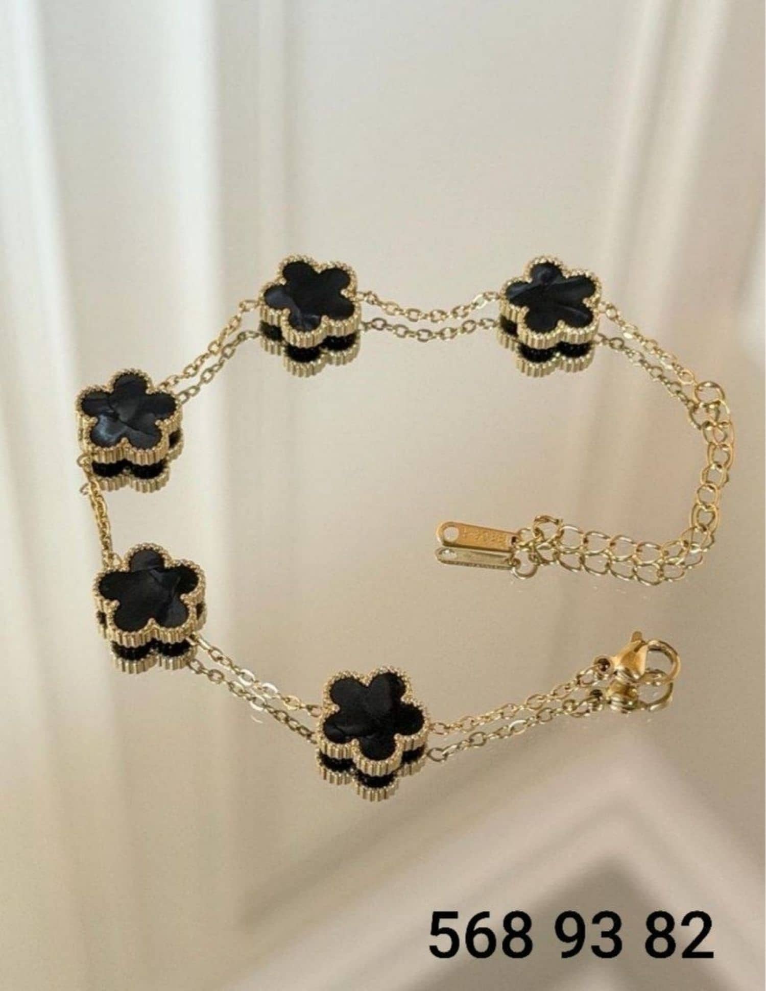 Black Van Cleef 8