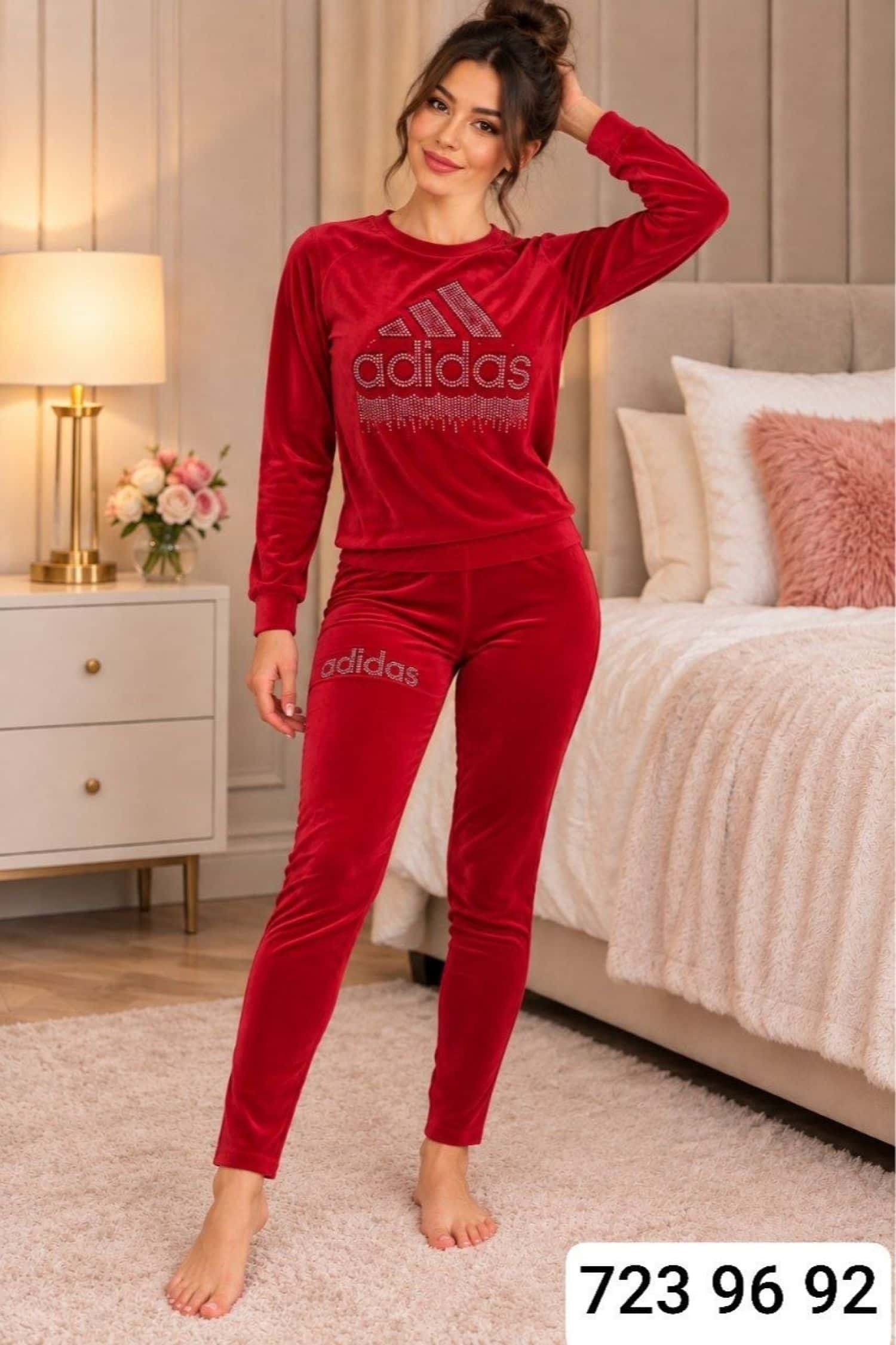 احمر