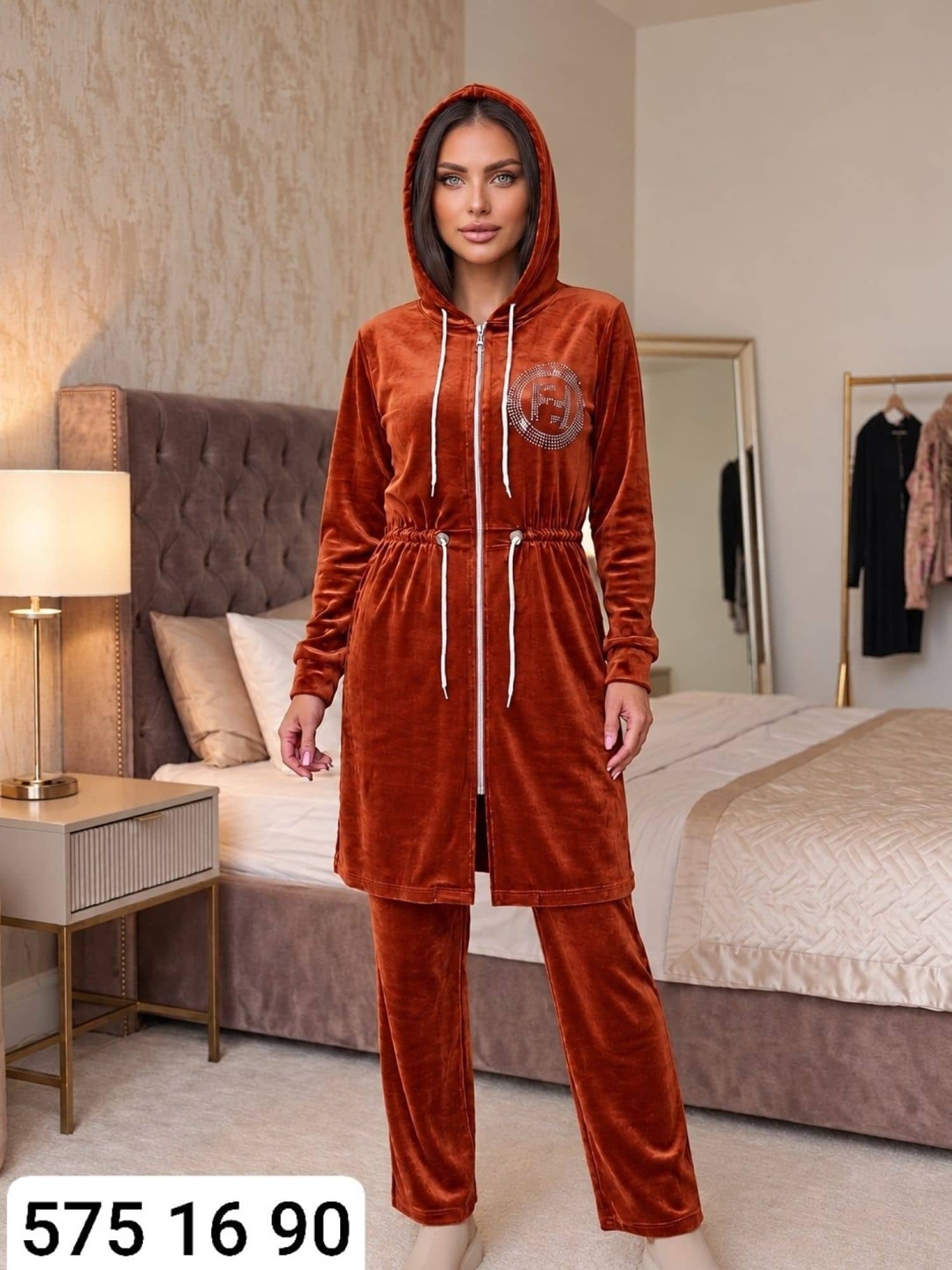 Kapüşonlu kadife tesettür pijama