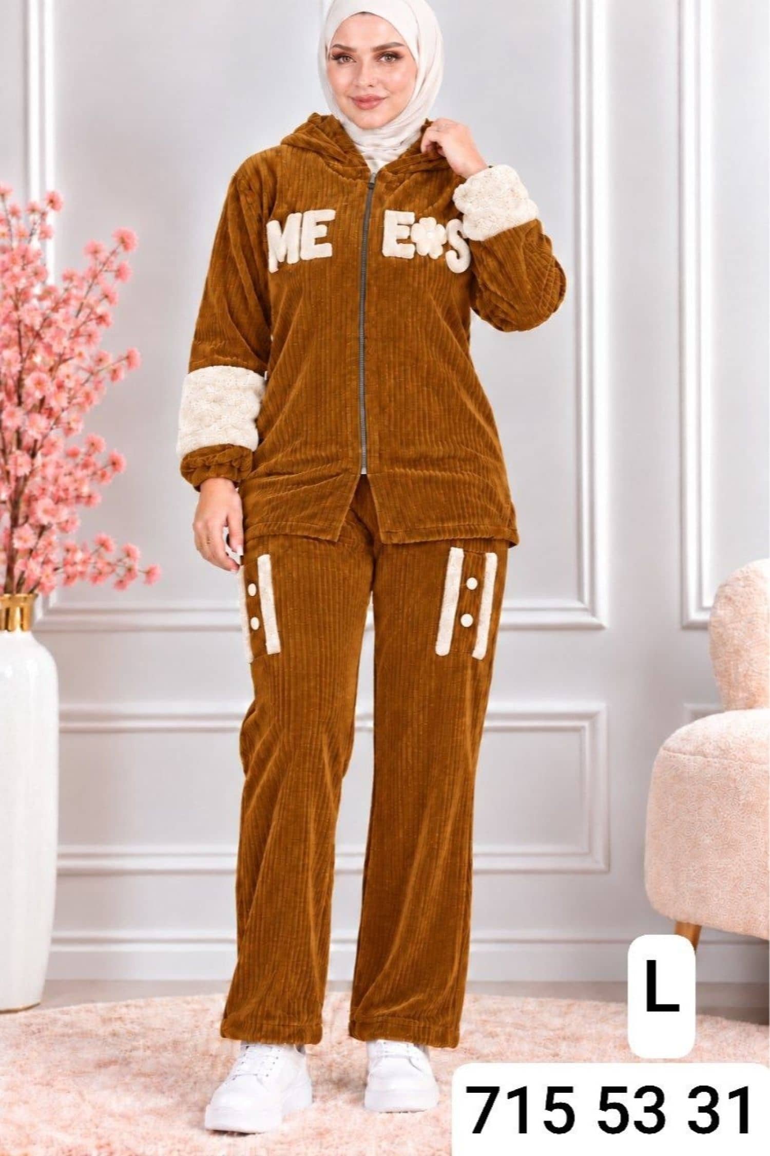 ES Kadife Fermuarlı Pijama