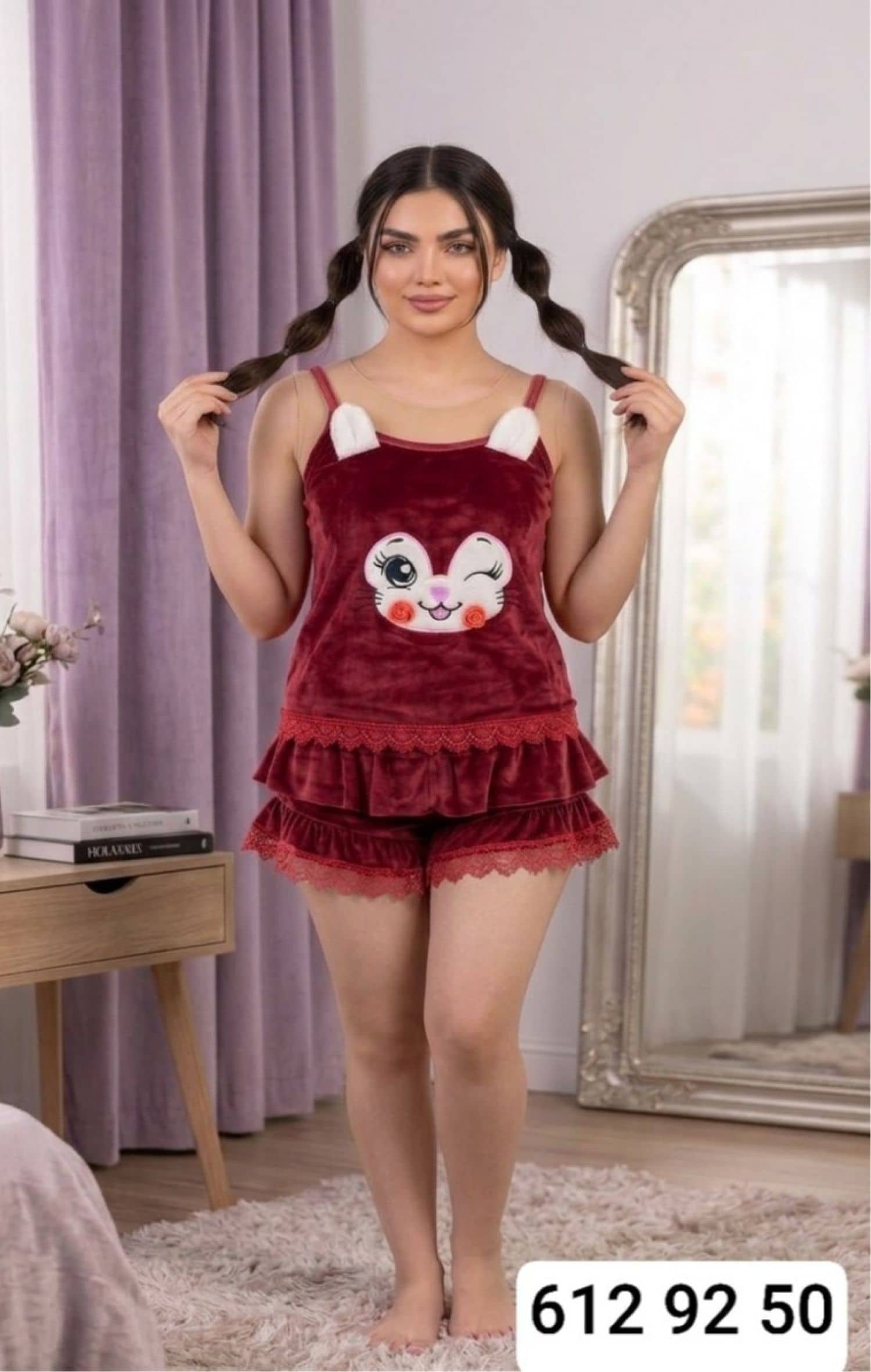 BA Kadife Dantelli Şort Takımı