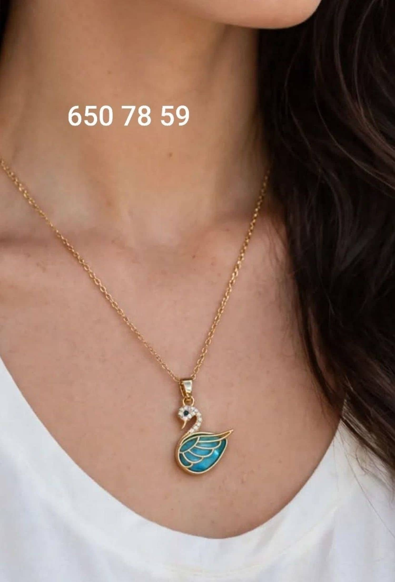 Swan Necklace