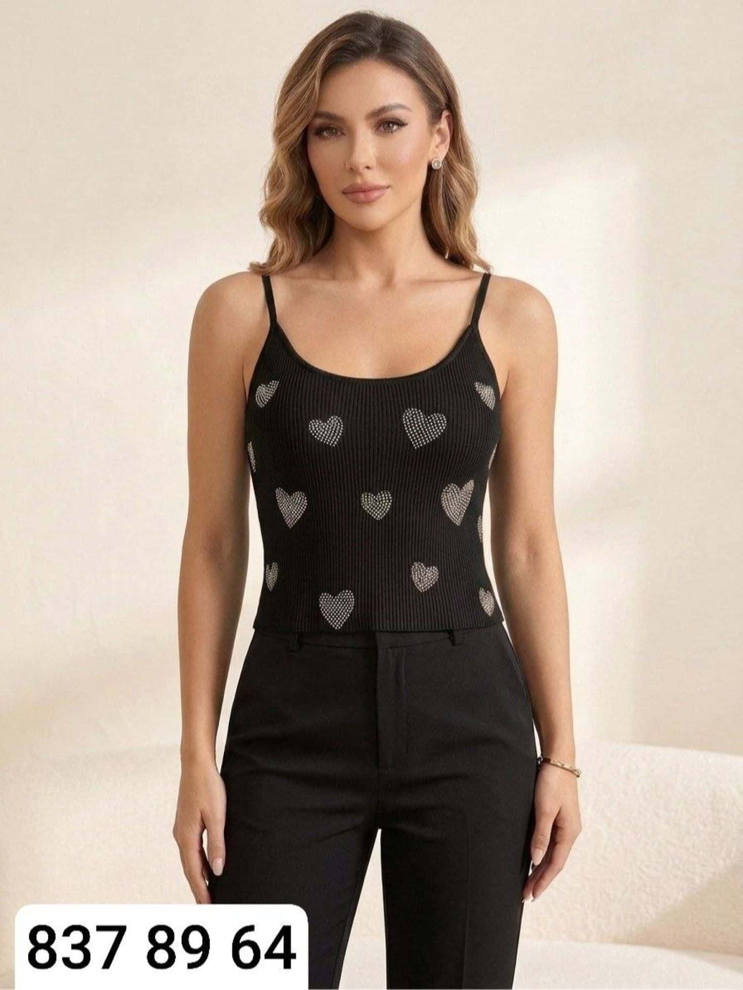 أسود